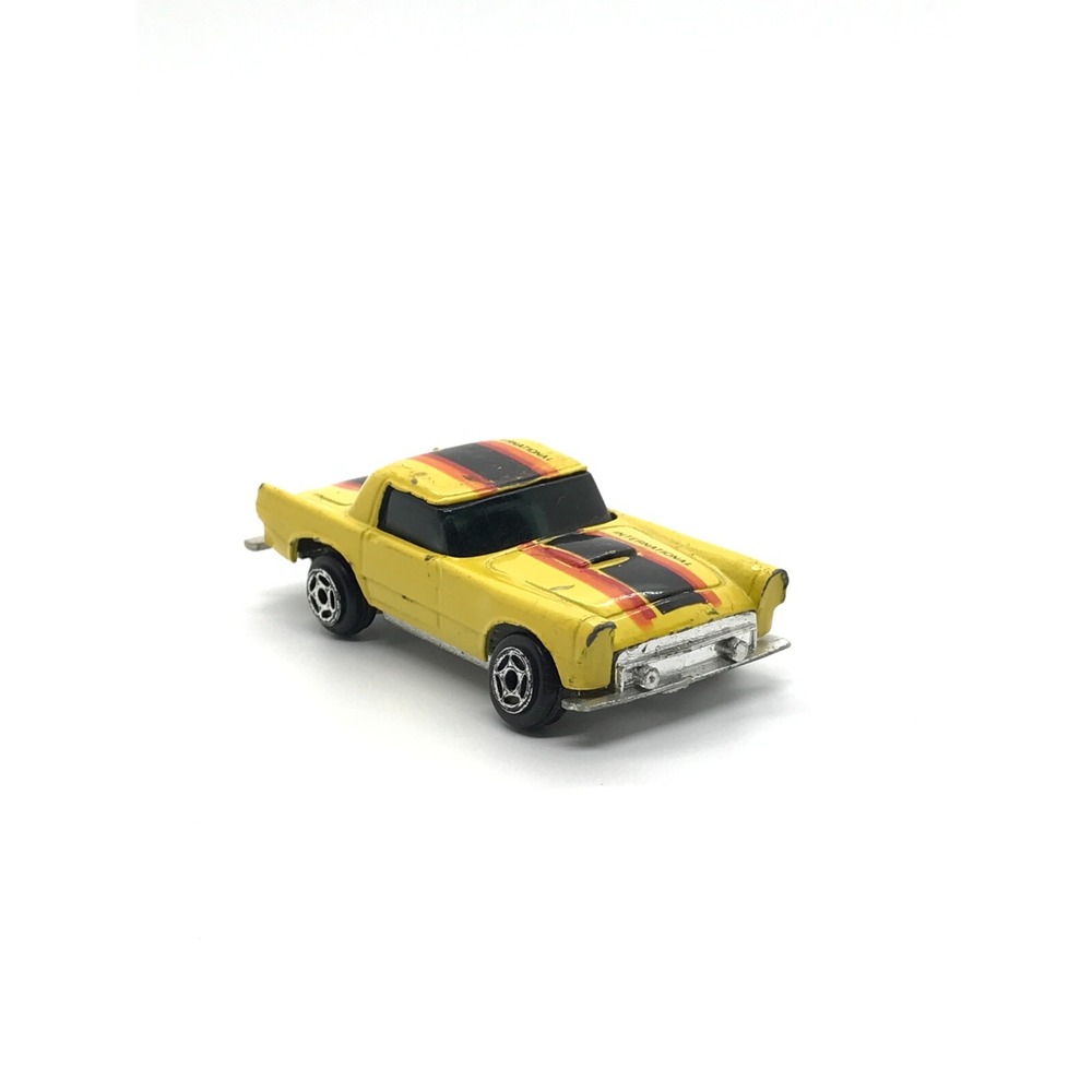 Summer Motor Force 1:64 Yellow Letraset International Ford T-Bird #S8501 Diecast